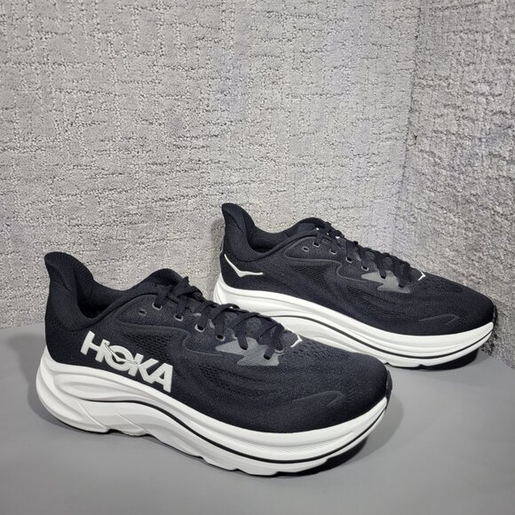 Hoka One One Clifton 10 Men's Size US 12D Black White Athletic Running Sneakers. - Picture 6 of 14